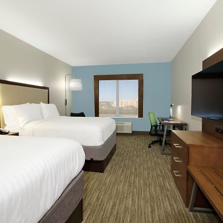 Holiday Inn Express & Suites Columbus North By Ihg Экстерьер фото